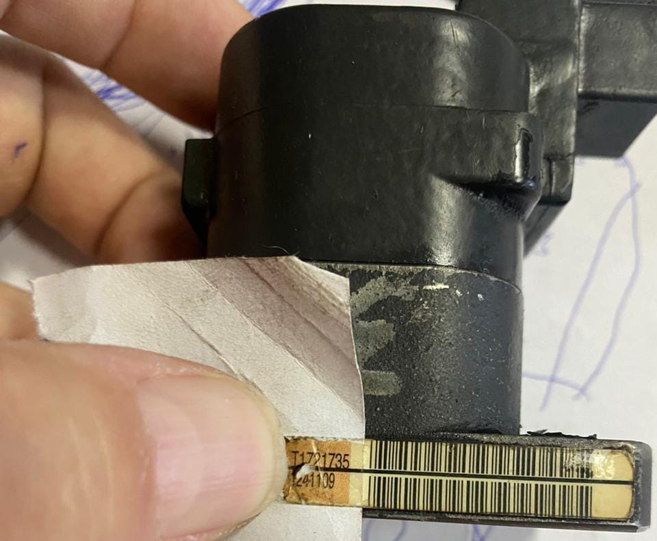 Ищу 1721735 актуатор на Сканию hpi 420.  - photo 1