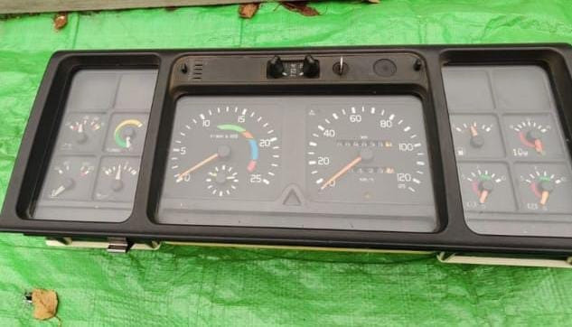 Куплю панель приборов Volvo.  - photo 1