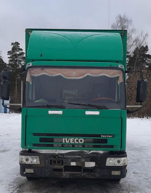 На Ивеко еврокарго 1 нужен передний бампер с фарами (под 2 ступеньки).  - photo 1