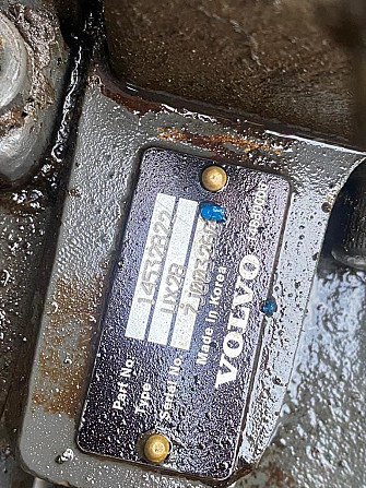 Куплю гидрораспределитель Volvo EC240D. Фото обязательно!  - photo 1