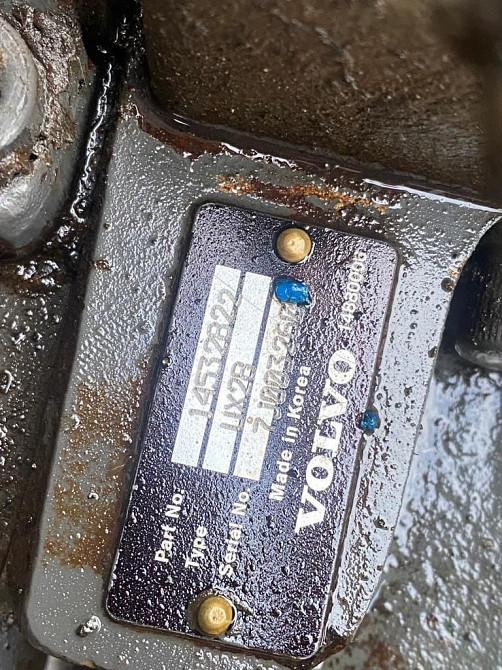 Куплю гидрораспределитель Volvo EC240D. Фото обязательно!  - photo 1