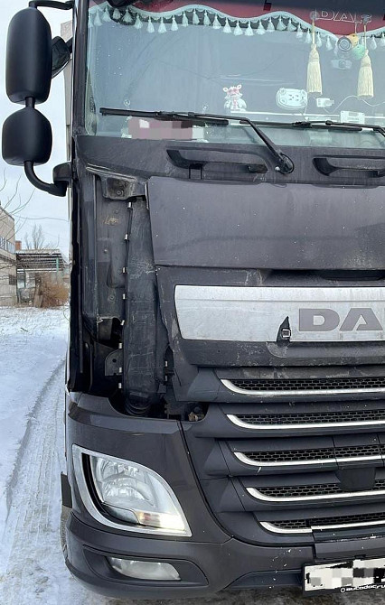 На DAF XF106 2016 год дорест, нужен капот в сборе без углов , короб где провода находится.  - photo 1