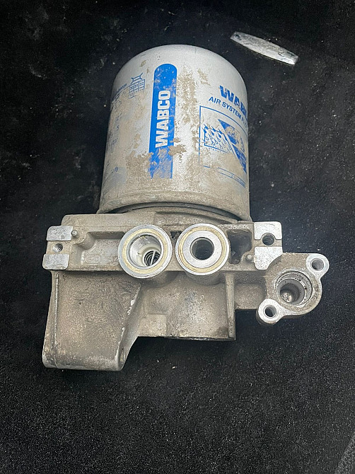 Куплю осушитель МАН ТГА 2019г.  - photo 1