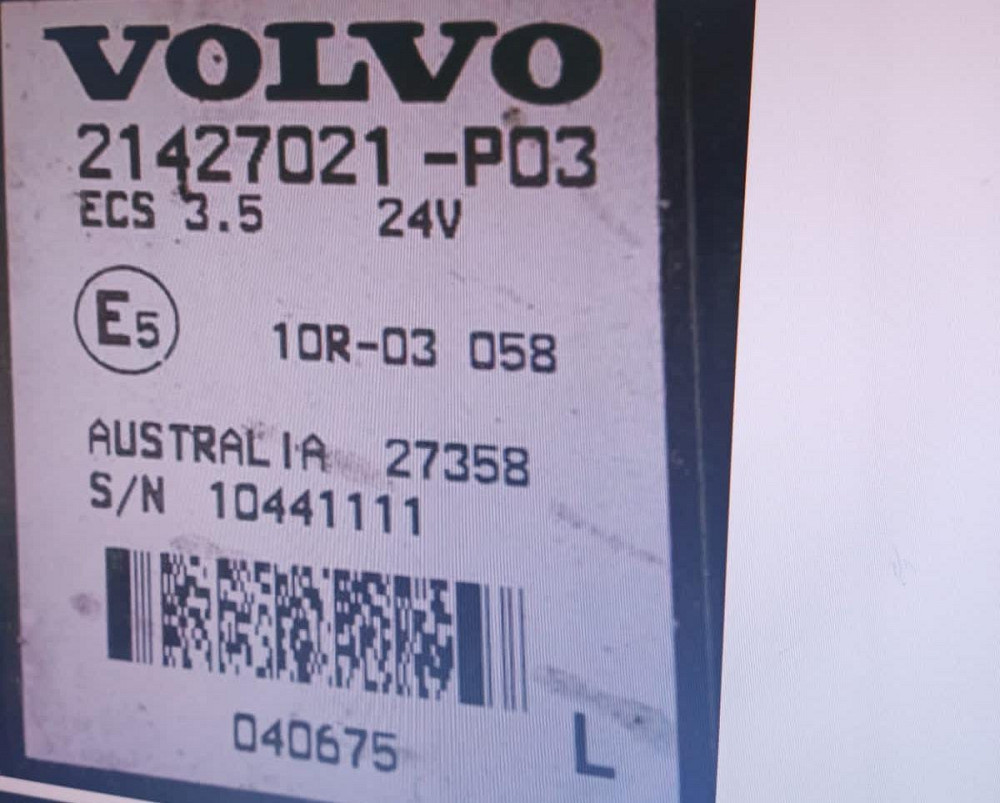 Нужен блок управления ecas 21427021 Volvo.  - photo 1