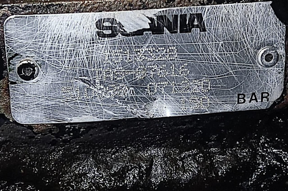 Ищу 1513328 ГУР SCANIA 8*4.  - photo 1