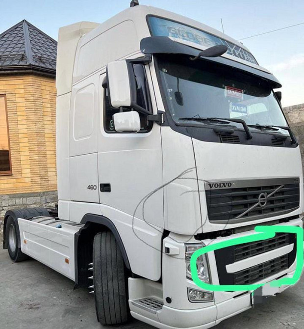 Ищу радиатор кондиционера VOLVO FH13.  - photo 1