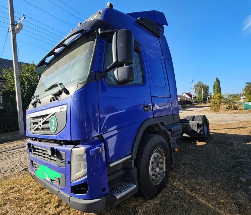 Ищу кабину Вольво ФМ 2011 год под МКПП, с НДС.  - photo 1