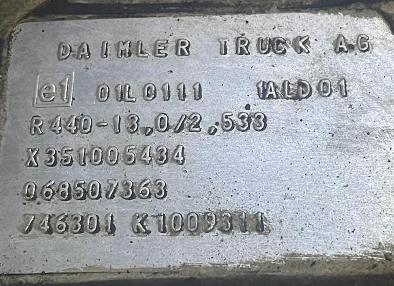 Ищу редуктор мерседес мп4, в москве.  - photo 1