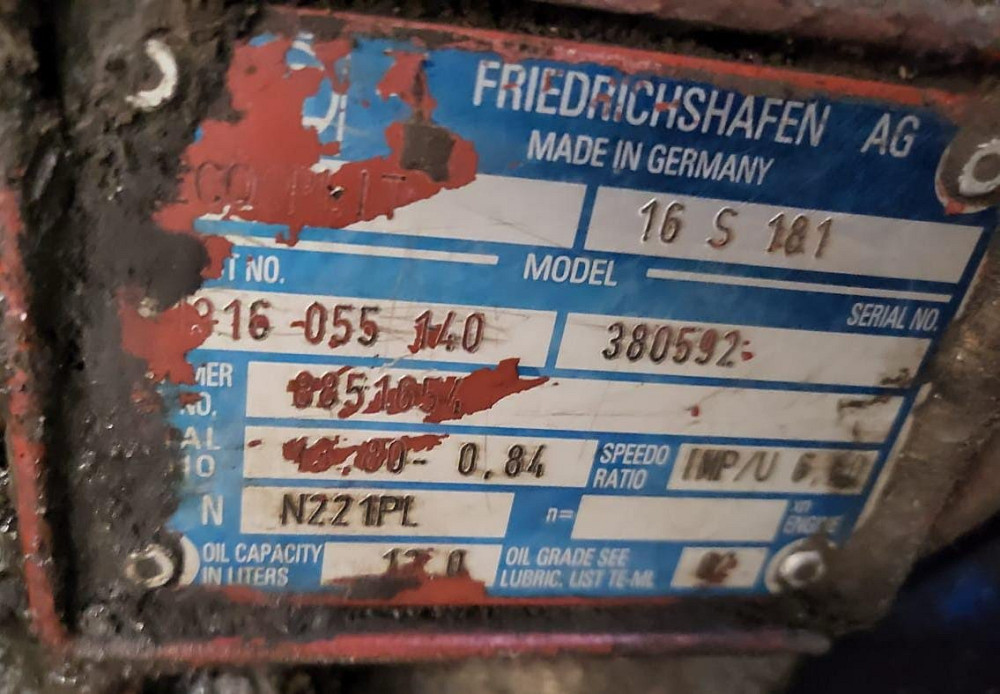 На Ивеко самосвал нужна кпп ZF 16S181 (вал 10 шлицов, диаметр хвостика 30).  - photo 1