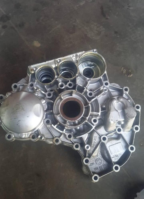 На DAF XF106 2021-22 год ищу корпус кпп номер оригинал 2349505.  - photo 1