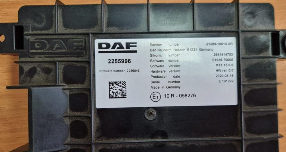 Ищу блок управления климатом 2255996 DAF. Вся Россия - изображение 1
