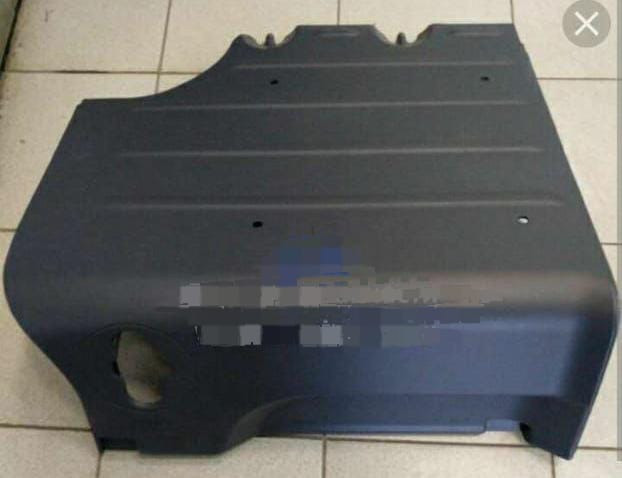 Ищу крышку акб Рено Премиум 2004 год. Вся Россия - изображение 1