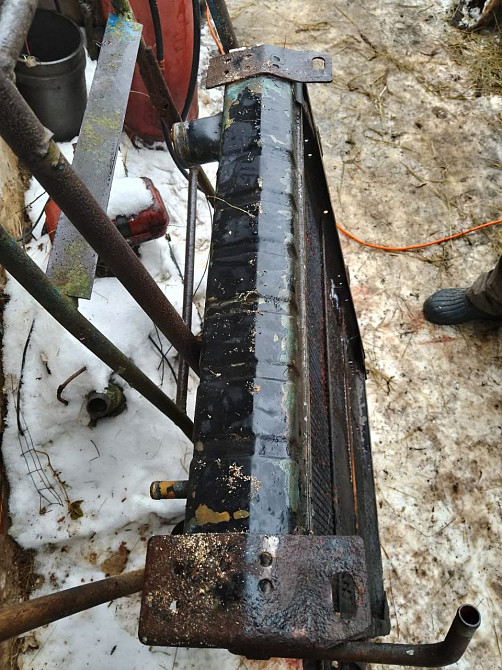 Ищу радиатор на Ман F2000 старого образца. Вся Россия - изображение 1