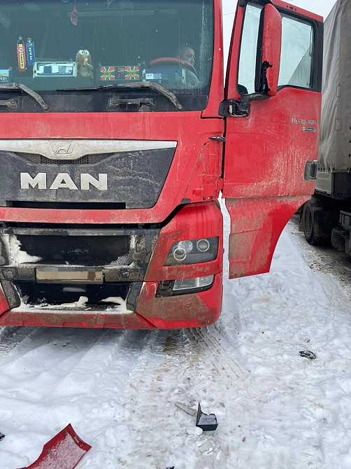 На МАН ТГХ евро-6 нужны зеркало левое и ветровик левый. Вся Россия - изображение 1