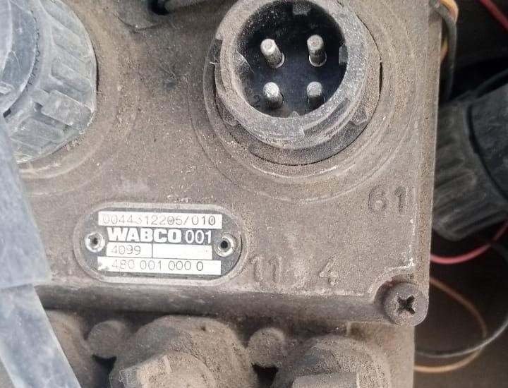 Ищу A0044312205 кран главный тормозной MB ACTROS. Вся Россия - изображение 1