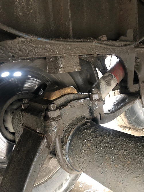 Ищу 1175029 кронштейн на Шмиц 2010гв, вин WSM00000003123463.  - photo 1