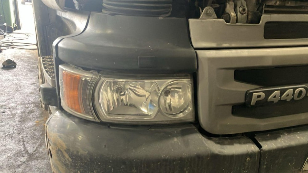 Нужны фары такого образца на Сканию.  - photo 1