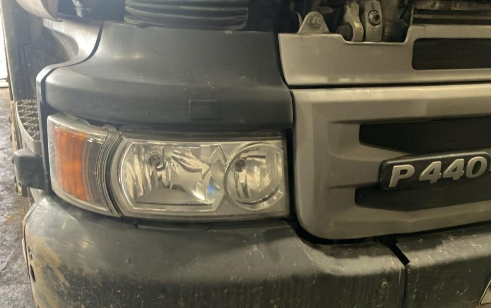 Нужны фары нового образца Scania 5 серии.  - photo 1