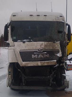 Нужна кабина MAN TGX 18.480 средняя АКПП Евро-5.  - photo 1