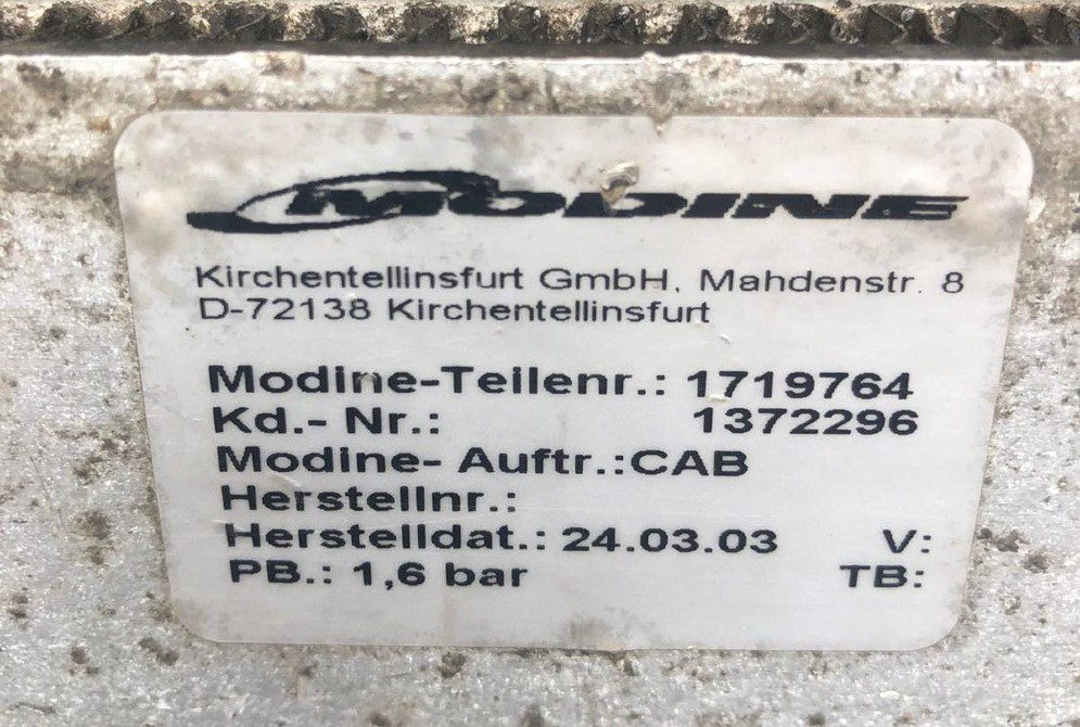 Ищу интеркулер 1372296 на DAF CF 2003 год.  - photo 1