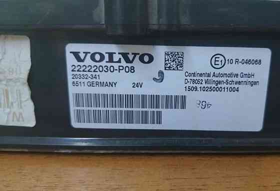 На Volvo FH4 2014г. куплю панель приборов 22222030-P08. 