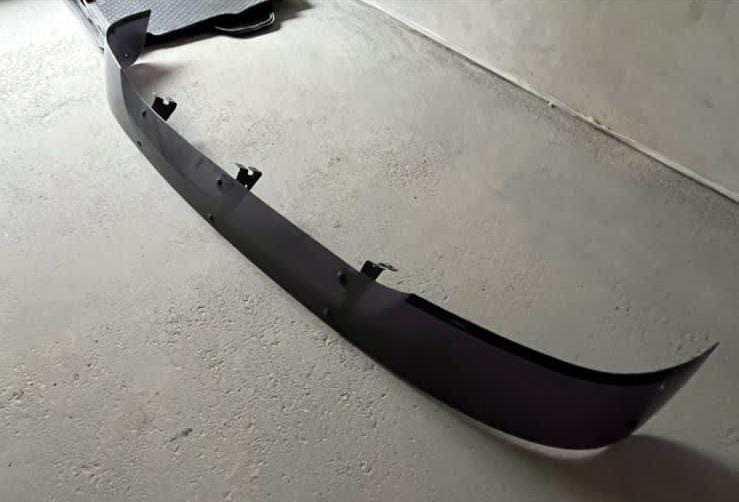 Куплю козырек на Даф 95, с креплениями.  - photo 1