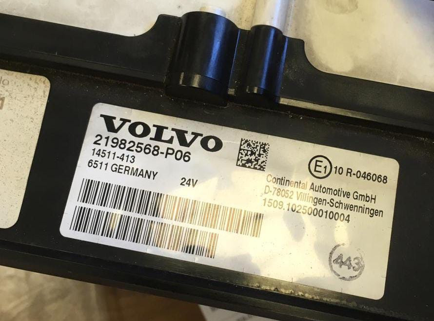 Нужна 21982568-Р06 панель приборов Volvo FH4, ищу без НДС.  - photo 1