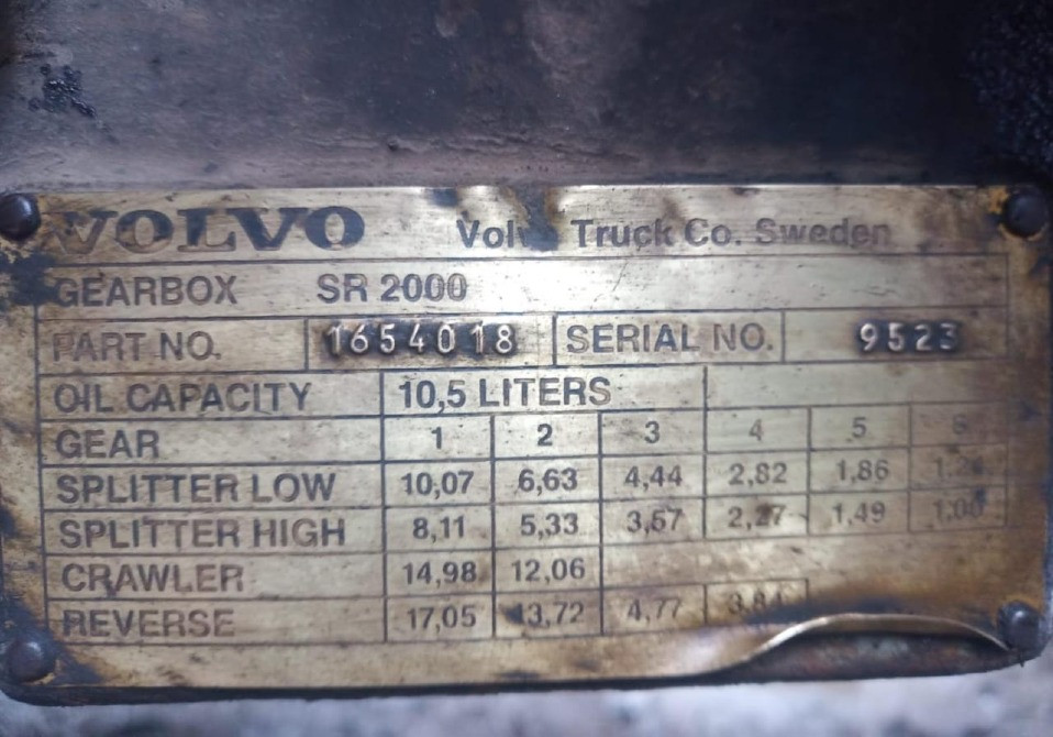 Нужна коробка SR2000 Volvo.  - photo 1