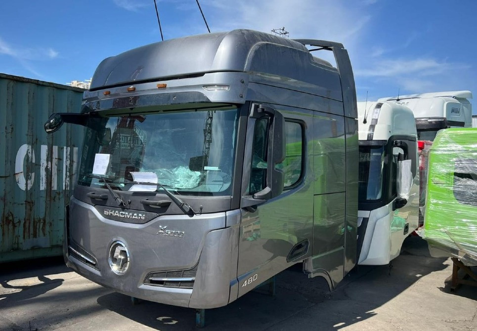 Ищу кабину Шакман х6000, можно каркас.  - photo 1