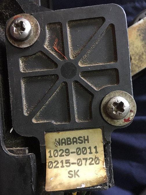 Ищу электронный газ педаль Рено Магнум 2001г.в.  - photo 1