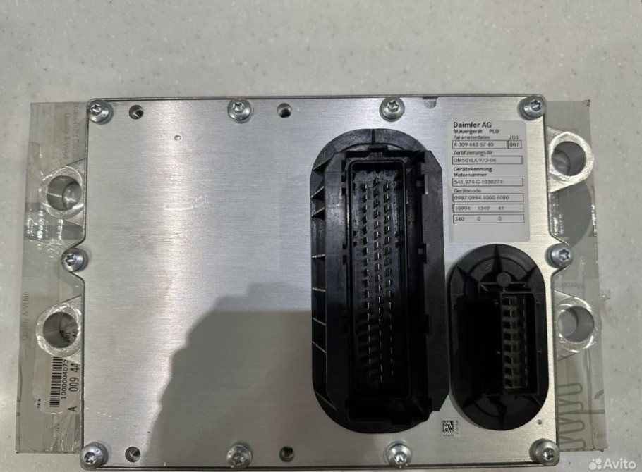 На Мерс Актрос 2011г. куплю блок управления двигателям OM501, номер запчасти A0094435740.  - photo 1