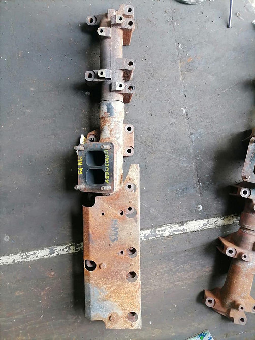 Ищу выхлопной коллектор такого исполнения MAN D2676 евро 4.  - photo 1