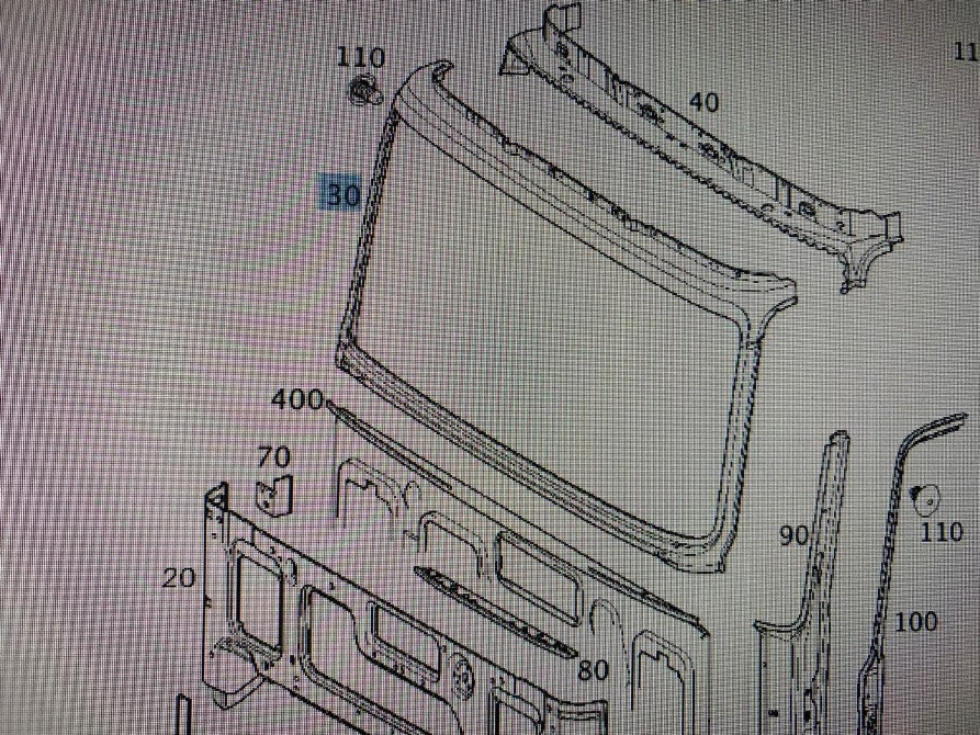 На Мерс Актрос MP3 куплю рамку лобового стекла A9436200106 (под номером 30).  - photo 1