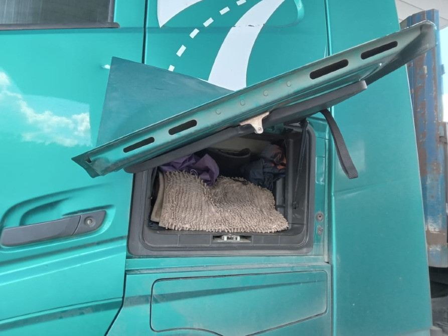 Нужна крышка Вольво FH4 2019г.  - photo 1