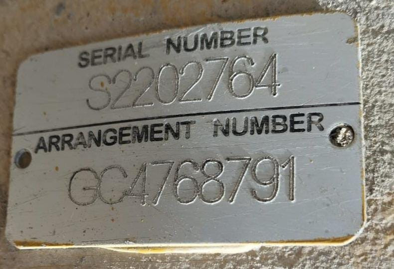 Ищу мост на Cat 950GC.  - photo 1