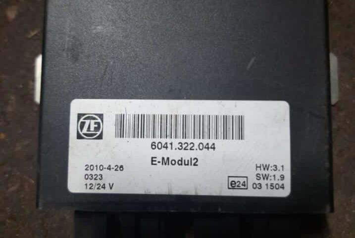 На DAF XF105 Автомат нужен такой блок.  - photo 1