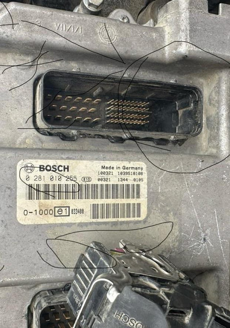 Нужен блок управления двигателем 0281010255 MAN.  - photo 1