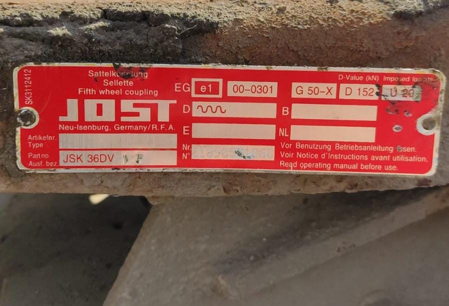 Ищу такое седло на Mercedes автовоз.  - photo 1