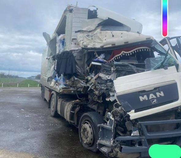 Нужна кабина на Ман Тгс 2012г.  - photo 1