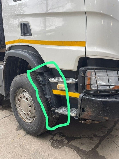 Ищу корпус подножки Scania 6.  - photo 1