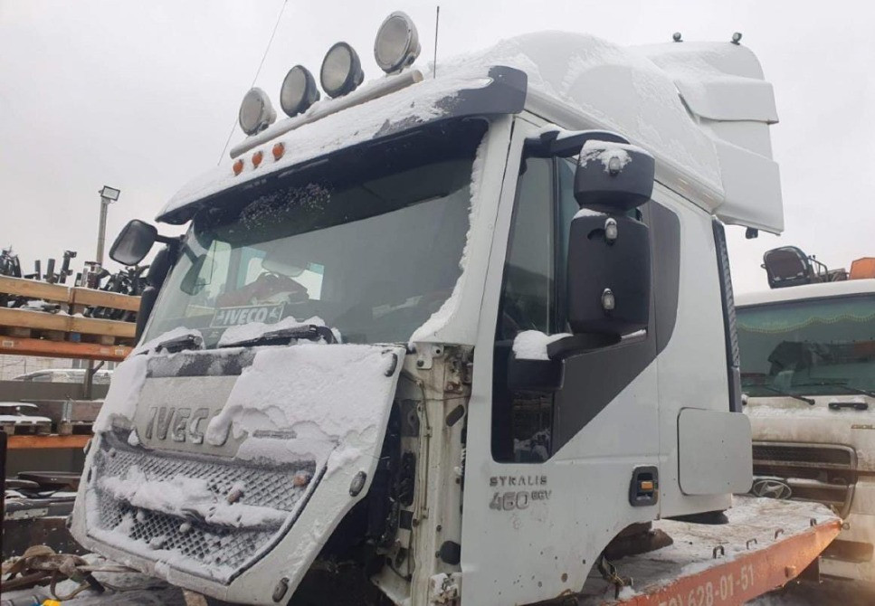 Ищем кабину Ивеко Стралис.  - photo 1