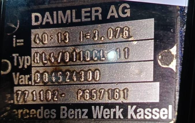 Нужен такой редуктор HL4 3,076. С ДРУГОЙ ПЕРЕДАТКОЙ НЕ ПРЕДЛАГАТЬ!  - photo 1