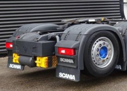 Ищу комплект задних крыльев с фонарями Скания (как на фото), желательно все в одном месте.  - photo 1