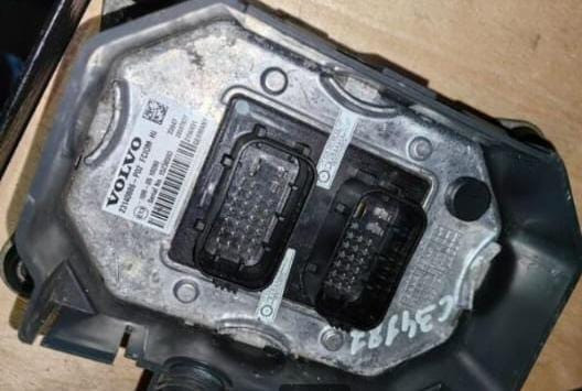 Ищу блок света VOLVO 23140886.  - photo 1