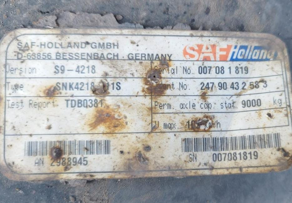 Нужна голая ось SAF (барабанный тормоз) S9-4218, 24790432583.  - photo 1