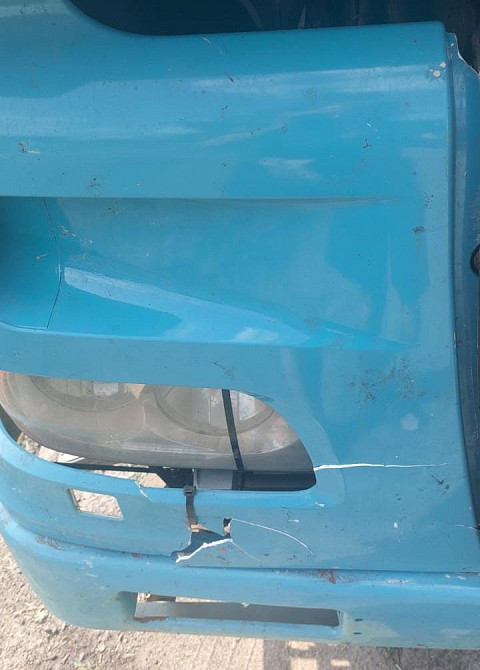 Ищу облицовку фар R и L DAF XF105, желательно в цвет.  - photo 1