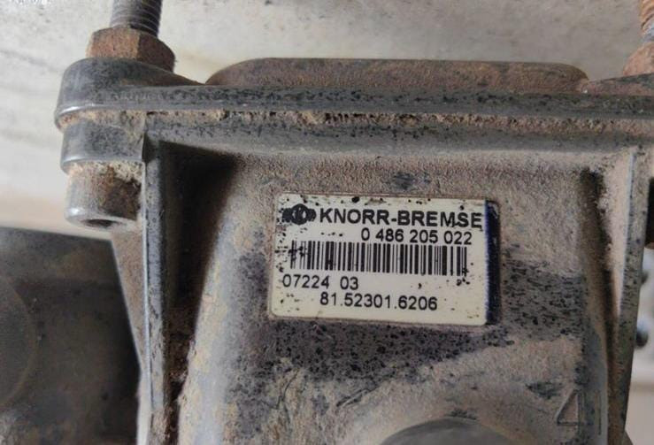 Ищу кран управления тормозами прицепа Man, 81523016206.  - photo 1