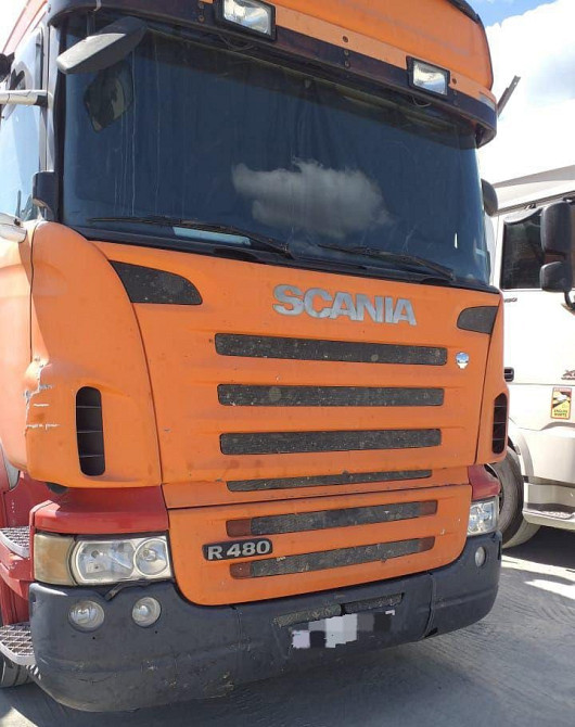 Ищу капот Scania R480.  - photo 1