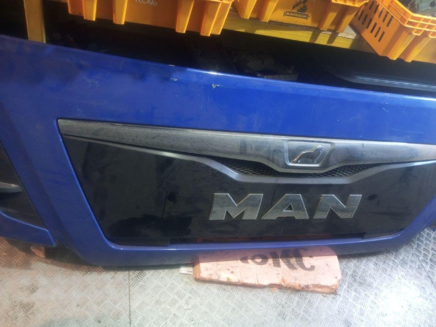 Ищу капот Man TGX e6, можно под восстановление.  - photo 1