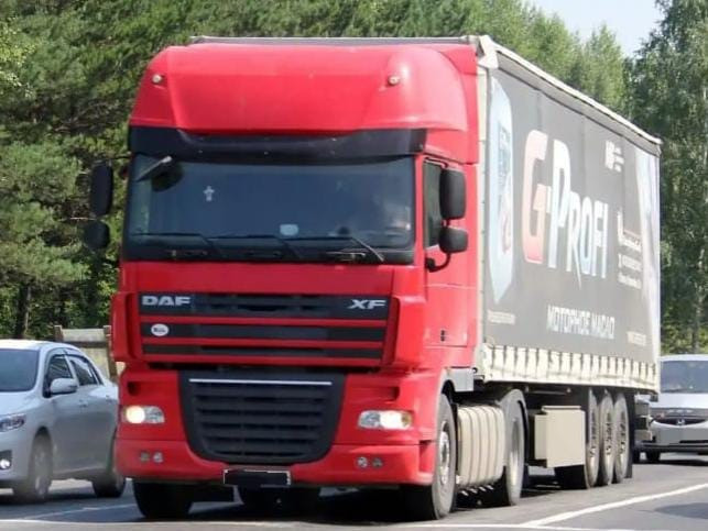 Нужна кабина Даф супер спейс каб, под акпп.  - photo 1